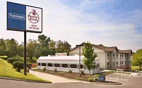 Travelodge By Wyndham Brunswick Near Frederick